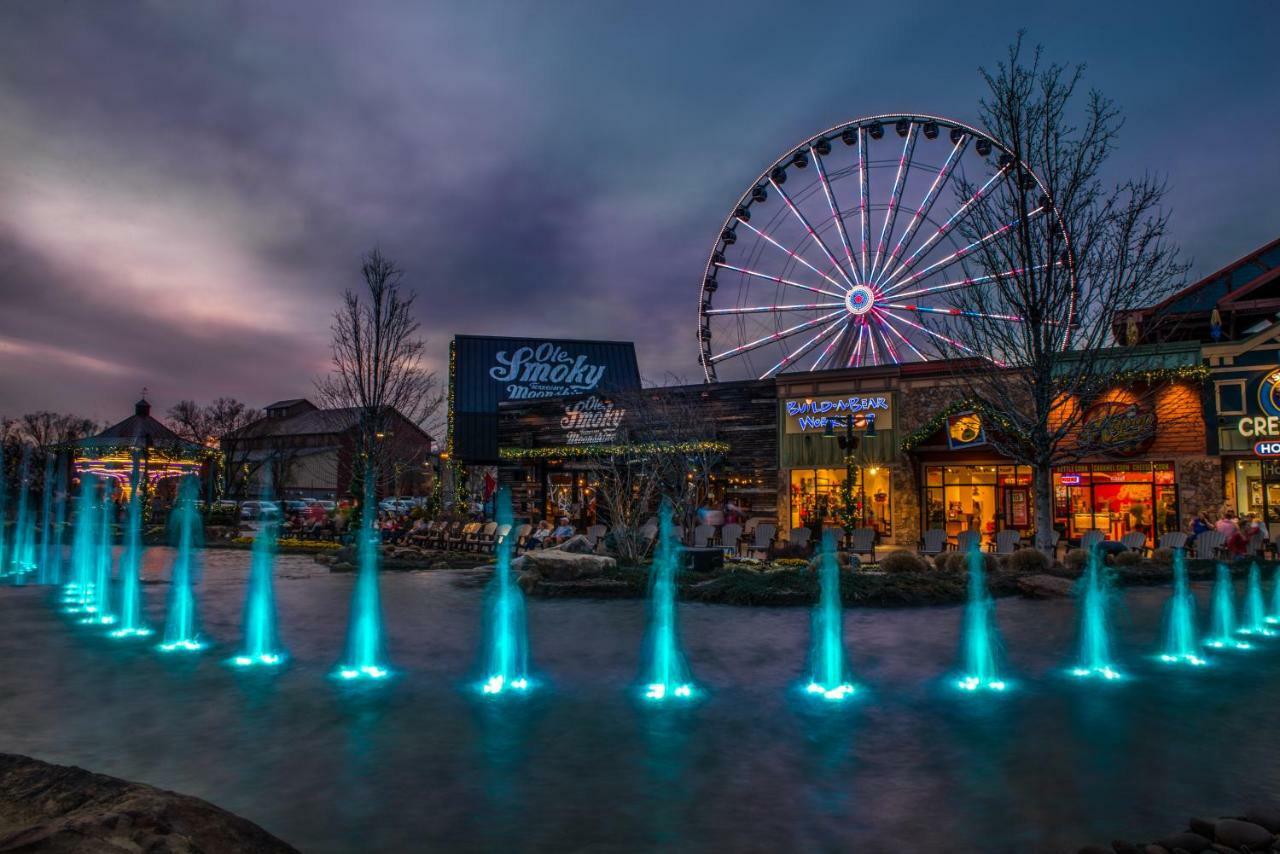 Bear Hugs Pigeon Forge Exterior foto