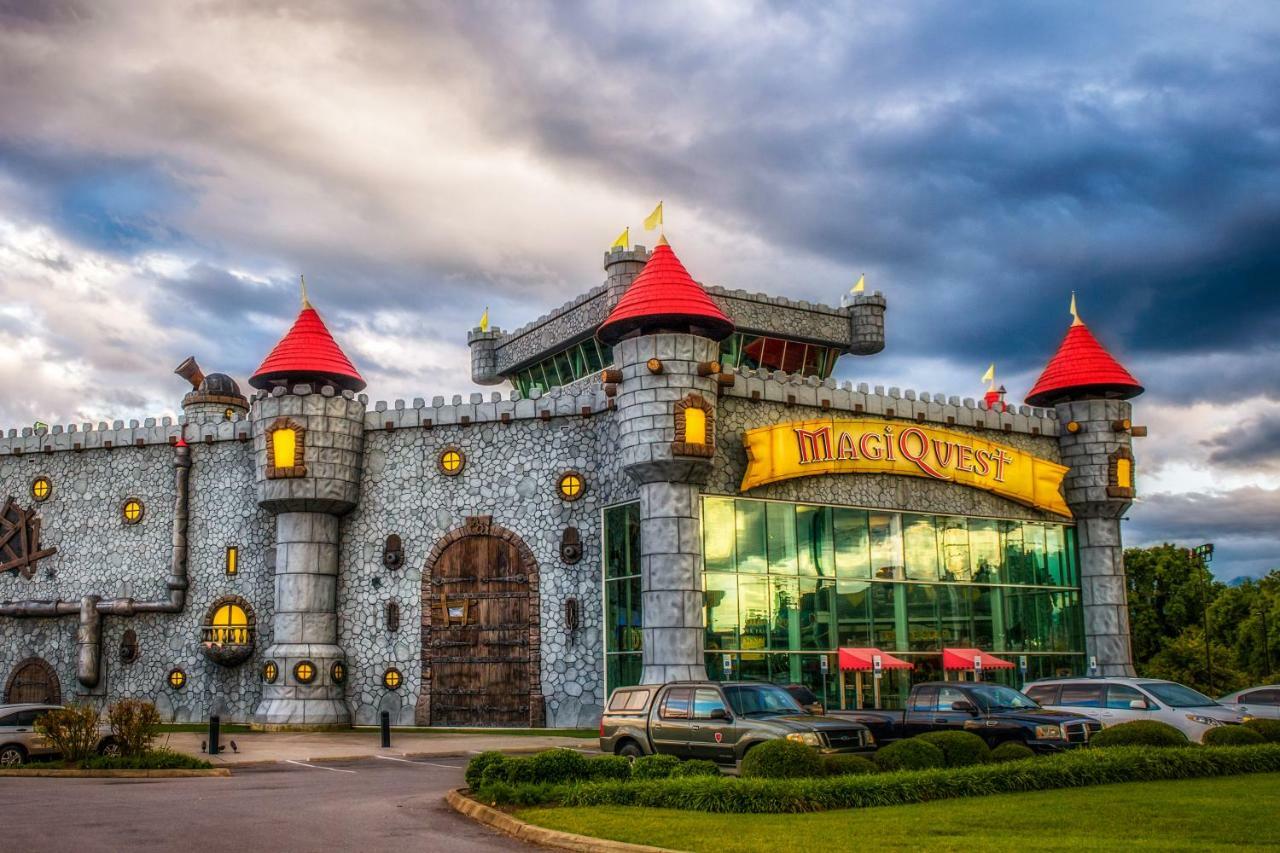 Bear Hugs Pigeon Forge Exterior foto