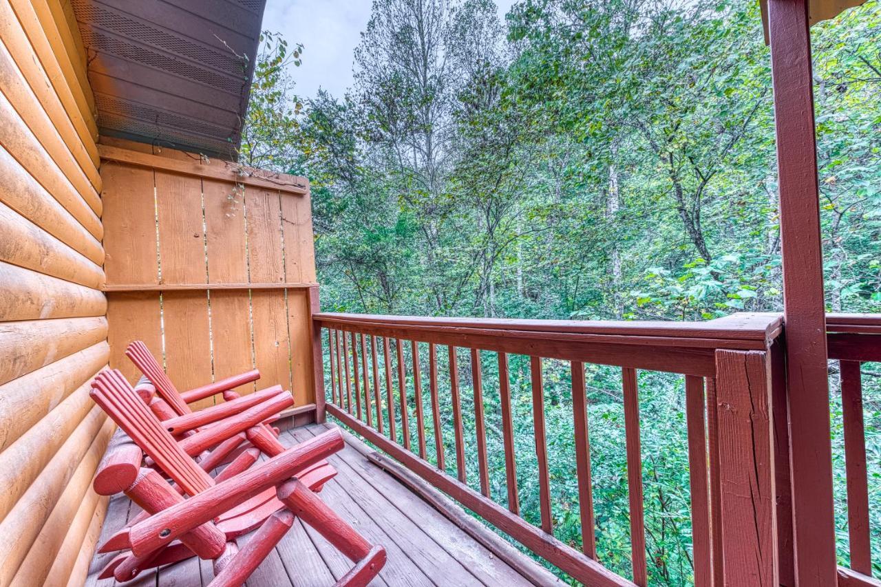 Bear Hugs Pigeon Forge Exterior foto